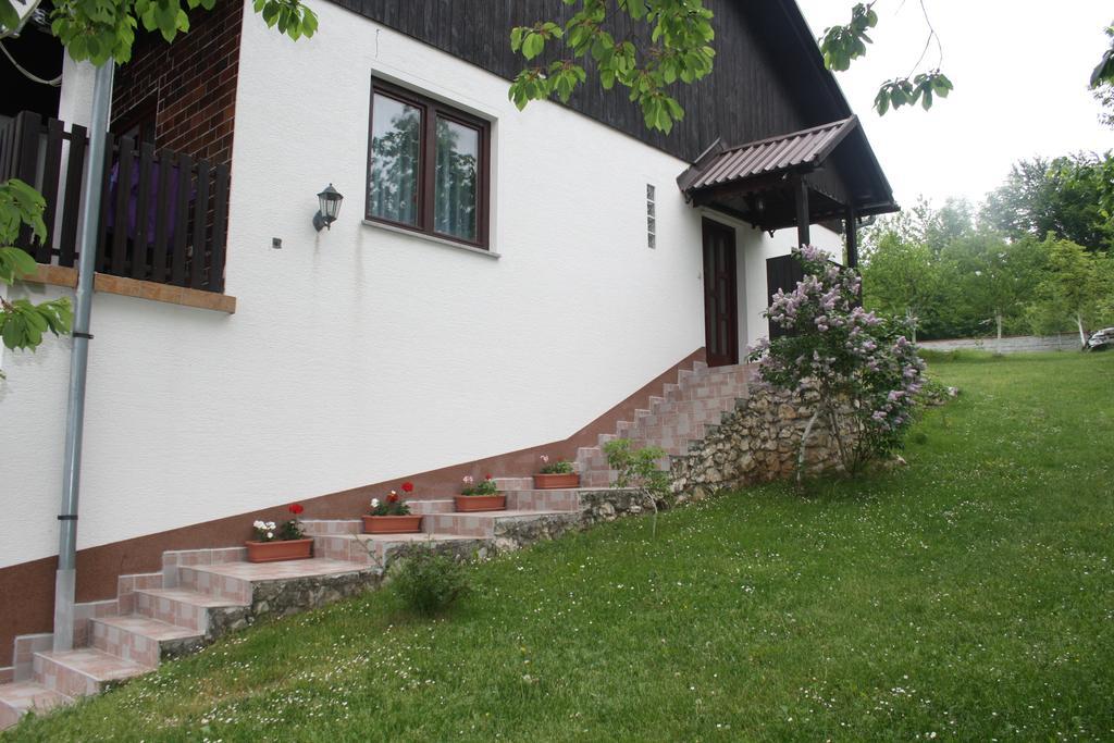 Guest House Tone Poljanak Zewnętrze zdjęcie