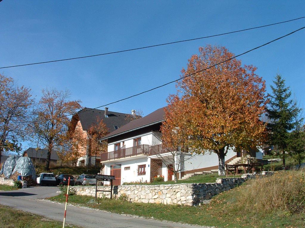 Guest House Tone Poljanak Zewnętrze zdjęcie